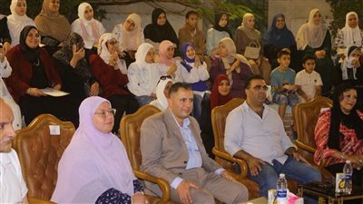 محافظ دمياط يكرم مدربي الحرف التراثية ومتطوعي دعم ذوي الهمم بعزبة البرج