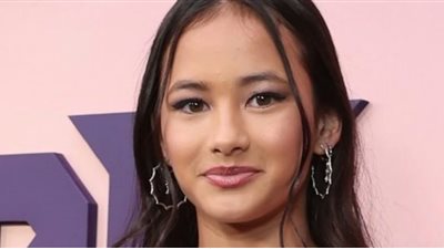 بطلة فيلم جودزيلا وكونج.. وفاة كايلي هوتل عن عمر يناهز 18 عامًا 