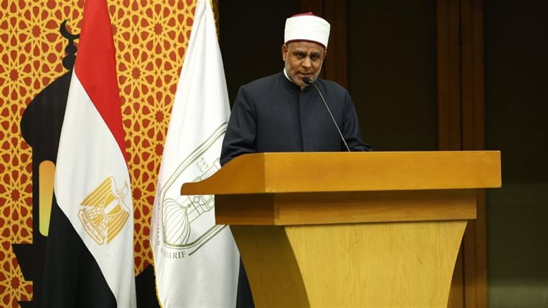 رئيس قطاع المعاهد