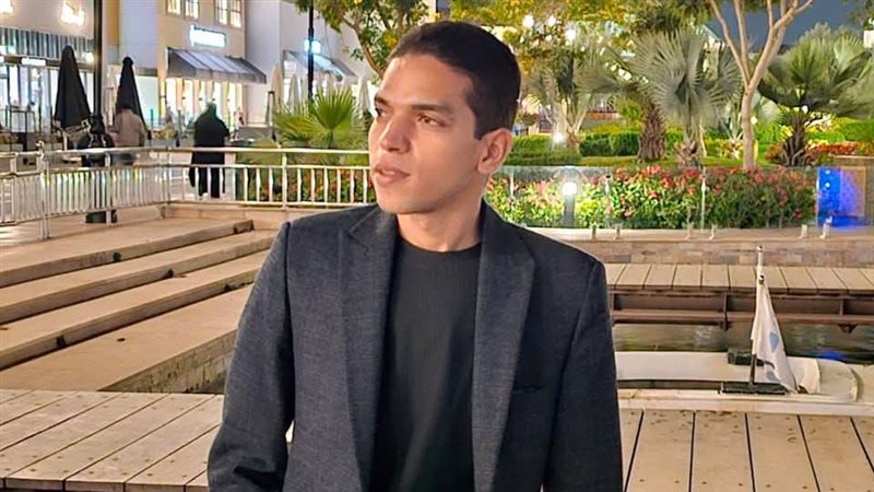 مصمم الجرافيك عبدالرحمن