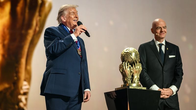 إنفانتينو وترامب