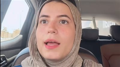 ولية أمر تكشف معاناتها في نقل ملف نجلها للخارج:الأوراق والأختام رحلة لا تنتهي