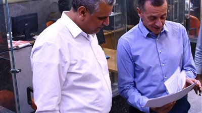 محافظ أسوان يوجه بسرعة إنهاء طلبات التصالح والتيسير على المواطنين