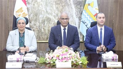 المستشارة أمل عمار تلتقي سيدات قطاع الصيد بكفر الشيخ