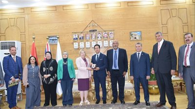 رئيس جامعة بنها يستقبل رئيس جامعة كانتربيري كرايست تشيرش البريطانية