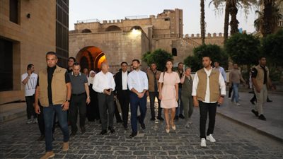 رئيس الجبل الأسود يزور القاهرة التاريخية وخان الخليلي في ختام زيارته لمصر