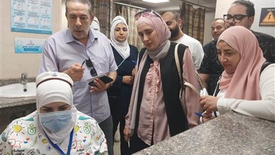 جولة ميدانية مفاجئة بمستشفى دار المرأة والطفل في السويس لمتابعة انتظام العمل
