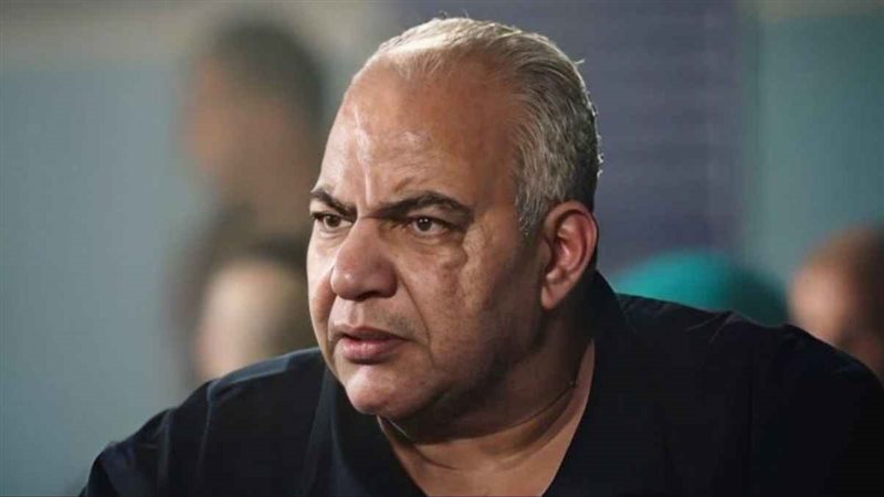 الفنان بيومى فؤاد