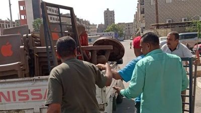 التنمية المحلية: غلق 32 محلًا غير مرخص وإزالة فورية لمخالفة بناء بالمعادي