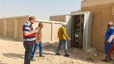 جهاز تنمية مدينة السويس الجديدة يواصل تطوير منظومة الإنارة العامة ويحقق 90% 