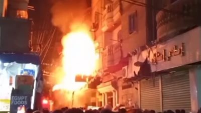 السيطرة على حريق هائل بمحل مفروشات بالورديان غرب الإسكندرية 