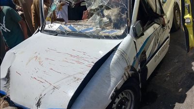 النيابة تحقق في إصابة 11 شخصًا إثر انقلاب سيارة كبوت بأسوان