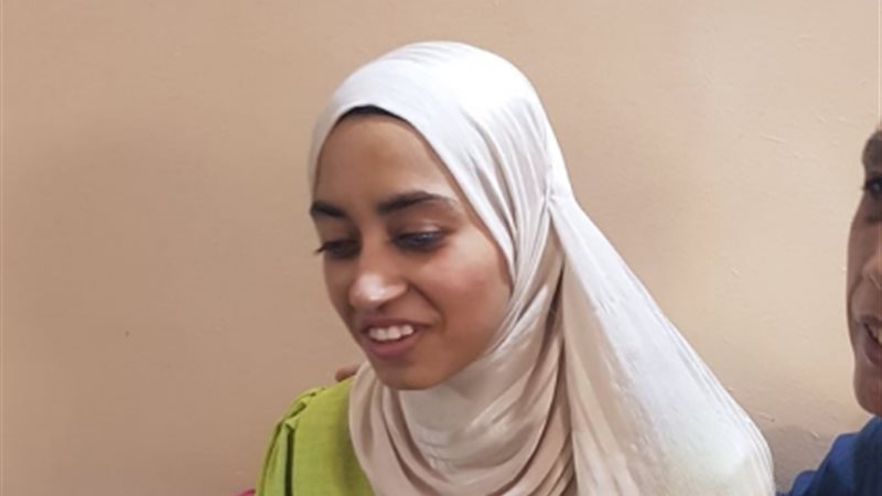 الاولى على الثانوية