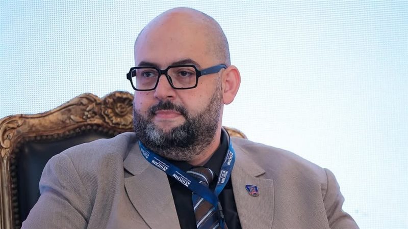  الدكتور محمد حسين