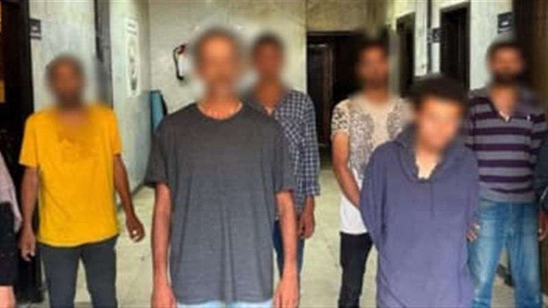المتهمين 