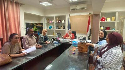 وكيل تعليم السويس تبحث تطوير التعليم الفني وتعزيز التعاون مع معهد علوم البحار 