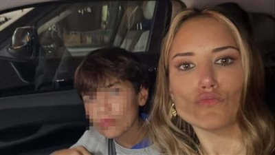 هل أكون صديقة لابني أو أم في مرحلة المراهقة.. دراسة إسبانية تجيب