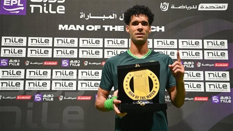 مصطفى إبراهيم مدافع