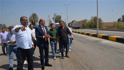 محافظ أسيوط يتفقد أعمال تطوير الطريق الدائري ويوجه بالتوسع في التشجير