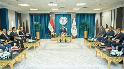 وزير الإنتاج الحربي يبحث مع سفير بلغاريا بالقاهرة سبل تعزيز التعاون المشترك