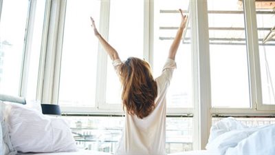 قبل القهوة.. هذا أفضل مشروب لبدء يومك وفق خبراء الصحة
