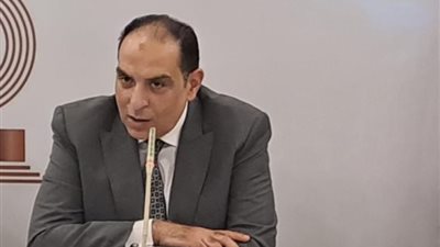 نقيب الجمارك: ضريبة صافي الربح تقلل تكاليف الإنتاج وتخفض الأسعار محليًا