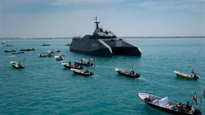 الردع البحري الإيراني.. الحرس الثوري يكشف عن «قاعدة بحرية متحركة»