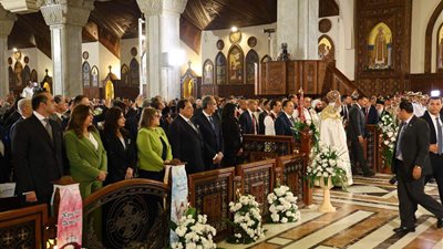 حزب «الجبهة الوطنية» يشارك في قداس عيد القيامة ويهنئ البابا تواضروس 