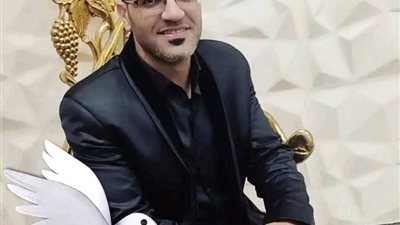 تجارة مع الله.. طبيب أطفال يقدم الكشف مجانًا للأيتام وغير القادرين بالشرقية