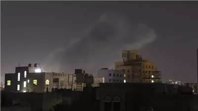 غارات أمريكية تستهدف جزيرة «كمران» في الحديدة غرب اليمن