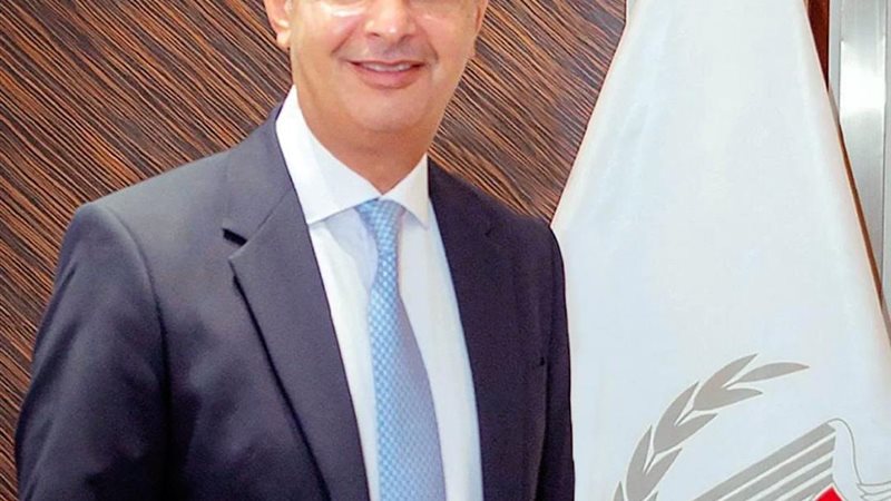 وزير التموين