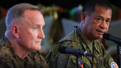 اختبارات المعركة الشاملة .. انطلاق مناورات عسكرية مشتركة بين الفلبين وأمريكا 