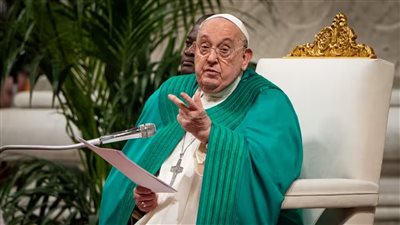 الدخان يحسم التصويت.. آلية انتخاب البابا الجديد في تقليد صارم بالفاتيكان