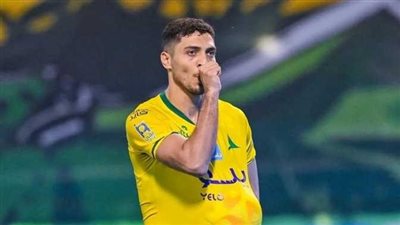 شوبير يكشف تطورات مفاوضات الزمالك مع محمد شريف وموقف الأهلي