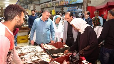 ترامناً مع أعياد الربيع .. حملات مكثفة لضبط الأسواق ببورسعيد