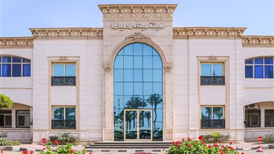 ننشر حركة تداول السفن والحاويات والبضائع العآمة في ميناء دمياط 