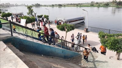 بهجة وألوان تُعانق الربيع.. شم النسيم يُحيي ضفاف النيل بالمنيا (صور)