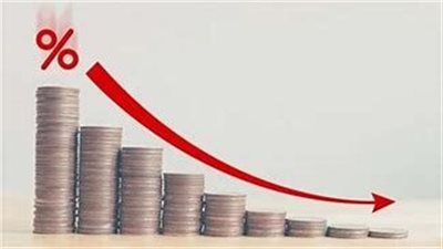 ينعش البورصة ويحفز الاستثمار.. محمود عطا معلقاً على خفض الفائدة