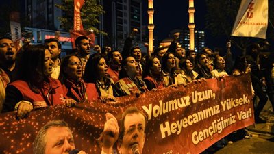  المعارضة التركية تطلق حملة لإجراء انتخابات مبكرة والإفراج عن إمام أوغلو