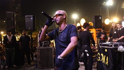 أوكا يشعل حفله في النادي الأهلي بالجزيرة ضمن حفلات شم النسيم |صور