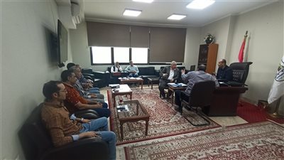 علام يبحث مقترح برفع كفاءة طريق موازي لطريق السادات بمنطقة محي الدين ببنى سويف