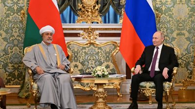 وكالة تاس: بوتين ناقش البرنامج النووي الإيراني مع سلطان عُمان 