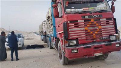 تعرض لوعكة صحية مفاجئة..  وفاة سائق تريلا على الطريق الصحراوي بالمنيا