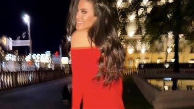 بالاحمر الناري .. ميرنا نور الدين تخطف الانظار باحدث ظهور لها 