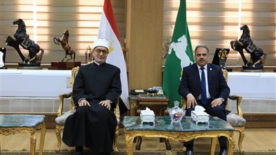 محافظ الشرقية ومفتي الجمهورية يبحثان تعزيز التعاون وإنشاء فرع الدار بالمحافظة