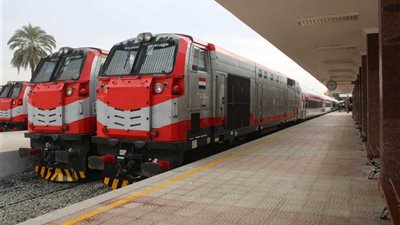 قدم ساعتك.. السكة الحديد: بدء العمل بالتوقيت الصيفي اعتبارا من مساء غد الخميس