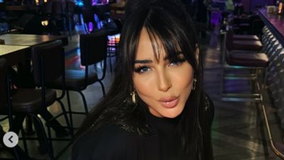 بإطلالة أنيقة.. ساندي تحتفل بعيد ميلادها وتوجه رسالة مؤثرة لجمهورها