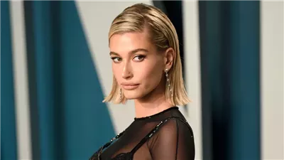 بعد إعلان هايلي بيبر عن الإصابة بها.. كيف تتعايشين مع تكيسات المبيض؟ 