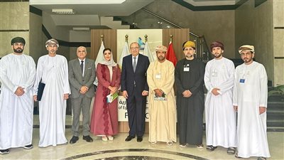 مصر وعمان تعززان التعاون الاقتصادي بوفد تجاري رفيع المستوى