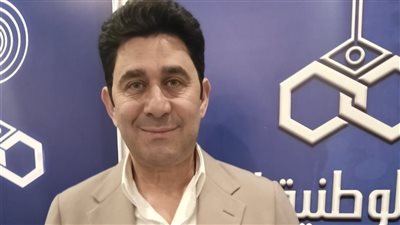 أحمد شاكر لـ